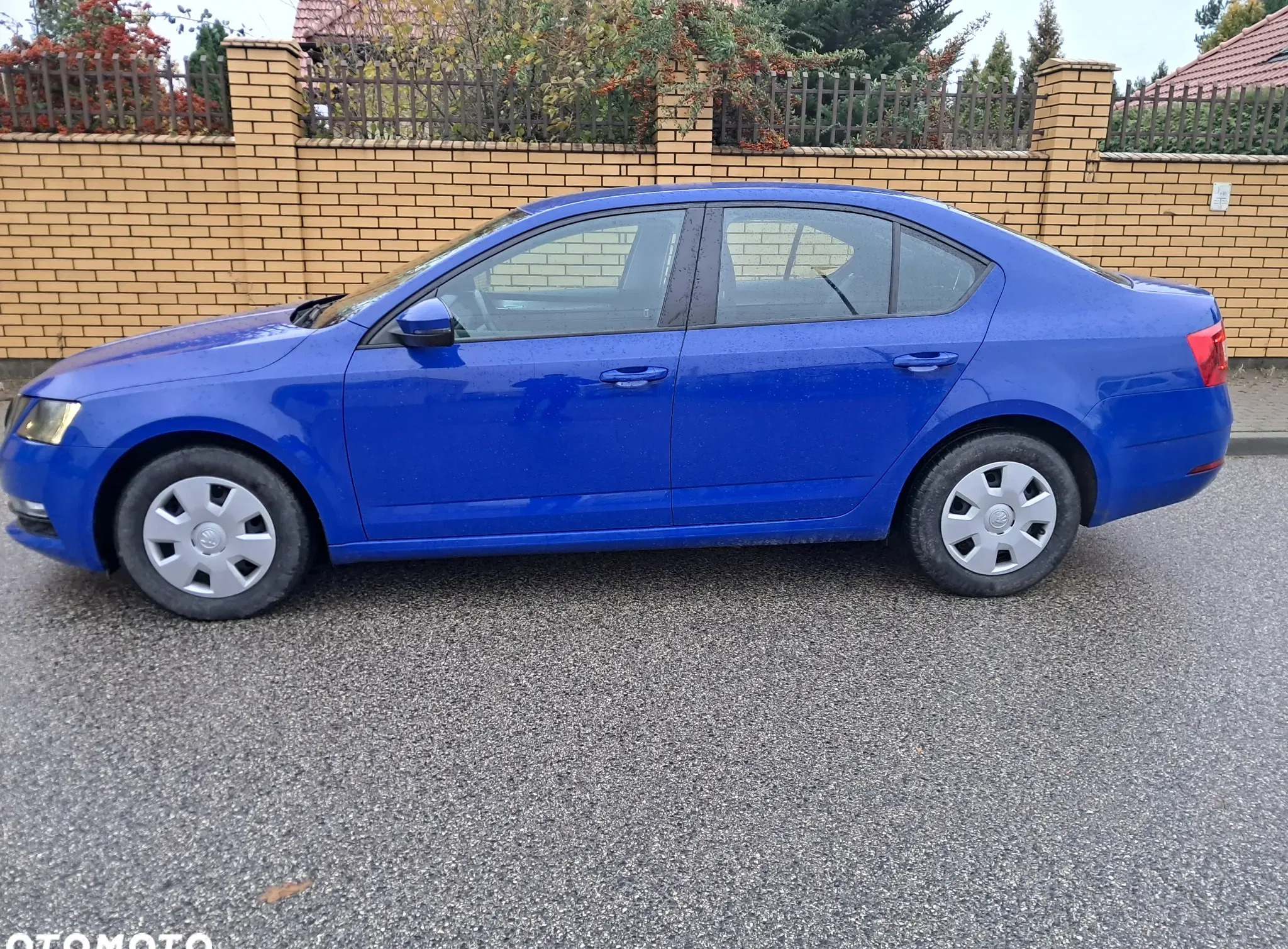 mazowieckie Skoda Octavia cena 43800 przebieg: 108300, rok produkcji 2018 z Bytom